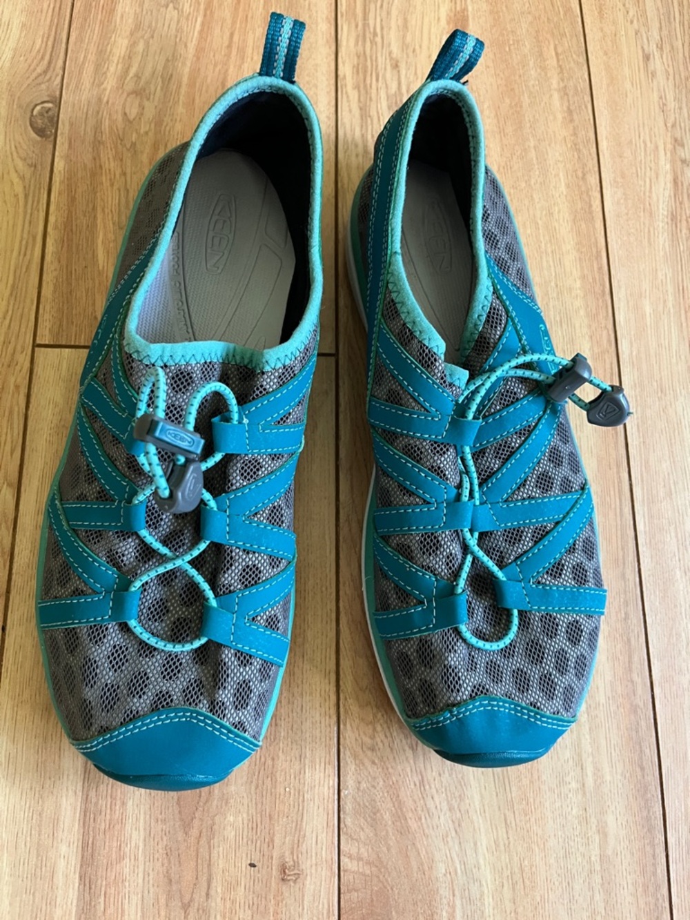 Keen Teal Gray Mesh Water Sandals - Picture 4 of 4